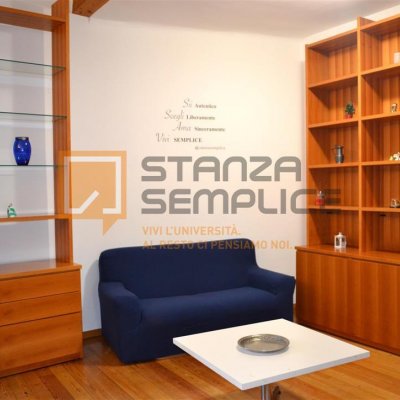 Foto appartamento 2 VIA PORTICI 11
