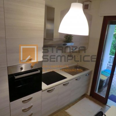 apartment photo 2 via San Roberto Bellarmino 6