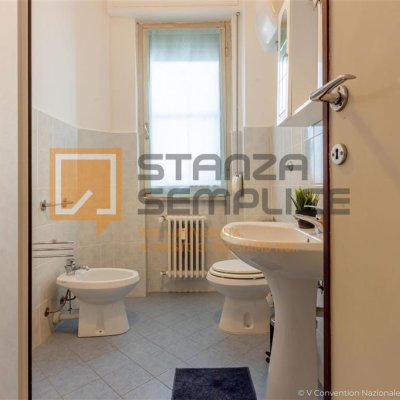 apartment photo 3 VIA UGO FOSCOLO 2A